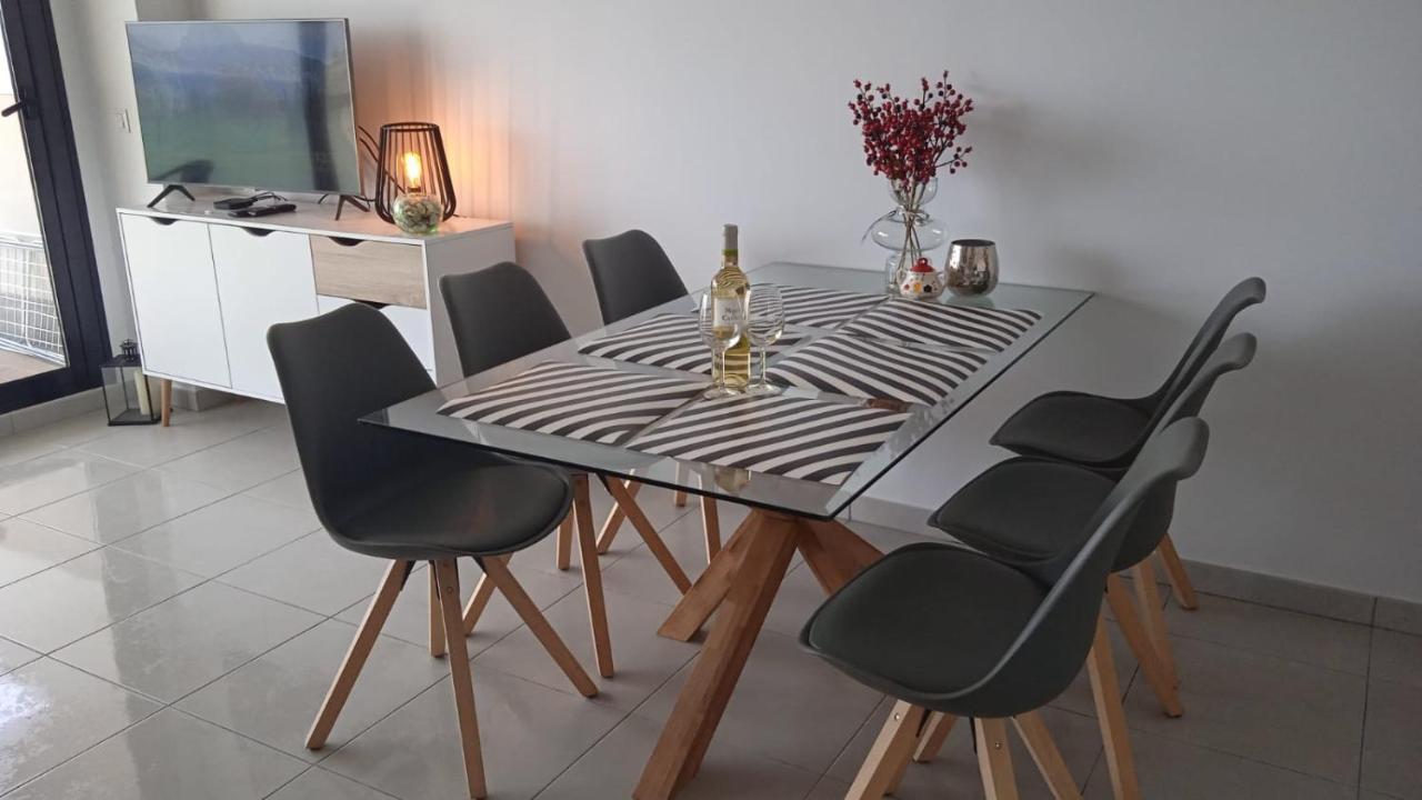 Sea View And Ifach Calpe Apartamento Exterior foto