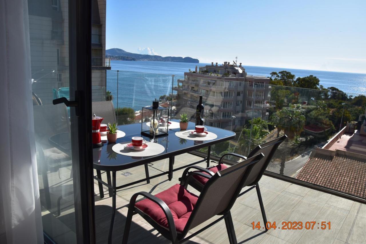 Sea View And Ifach Calpe Apartamento Exterior foto